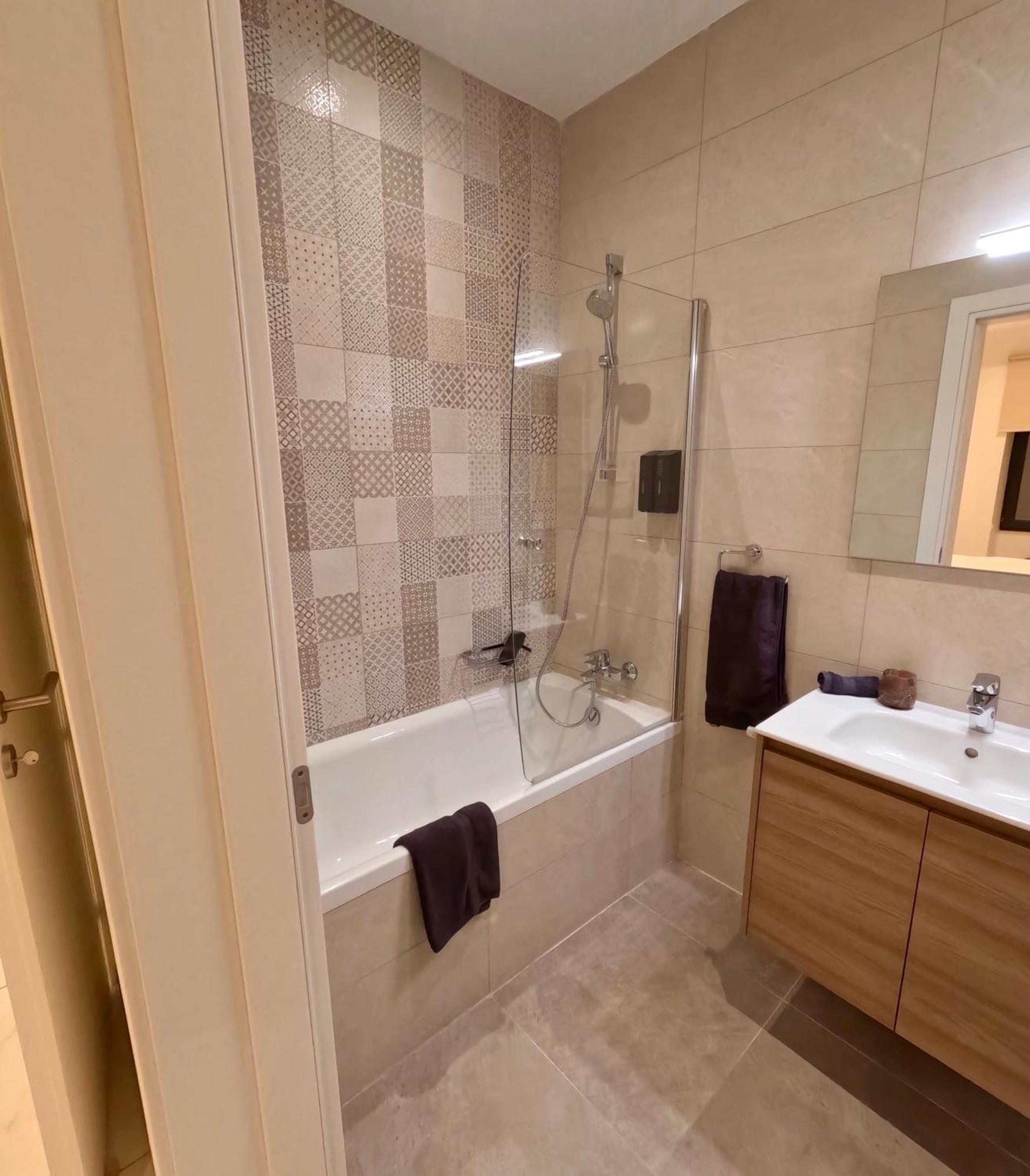 Modern Apartment In St Julian'S Malta, With Breathtaking Views Of Spinola Bay Saint Julian's 외부 사진